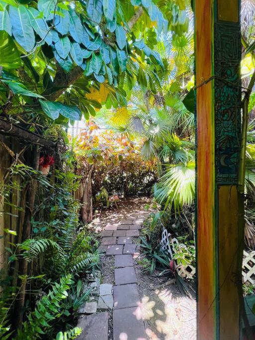 Miami Bungalow Oasis Near Everglades & The Keys 卡特勒里奇 外观 照片