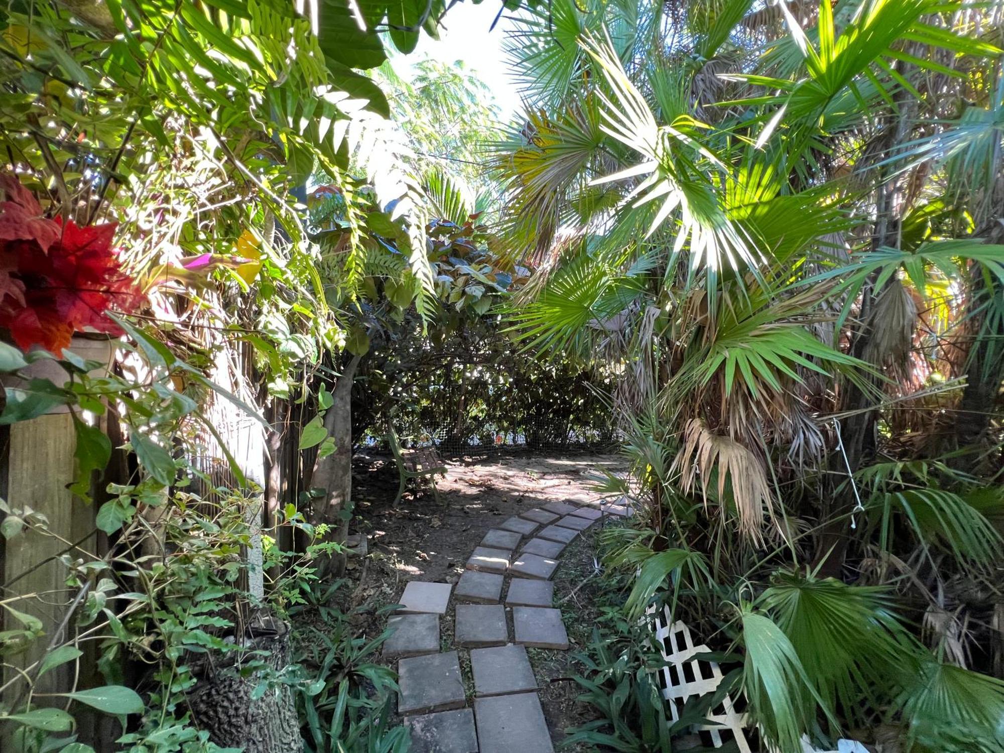 Miami Bungalow Oasis Near Everglades & The Keys 卡特勒里奇 外观 照片